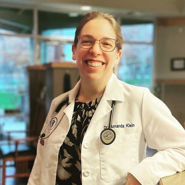 Dr. Amanda Klein, Redding Veterinarian